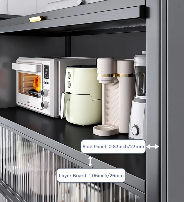 ארון אחסון גדול למטבח עם תוספת גובה